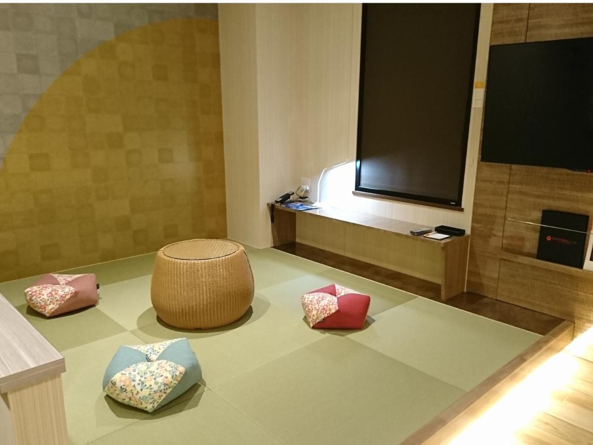 Queens Hotel Chitose Chitose  Dış mekan fotoğraf